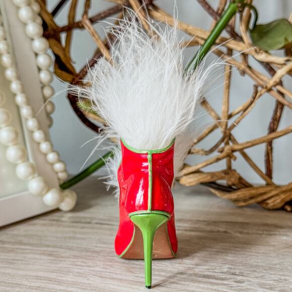 2002, Just The Right Shoe, Mrs. Claus’s Snowflake Surprise, Holiday, #25356 - Picture 2 of 8